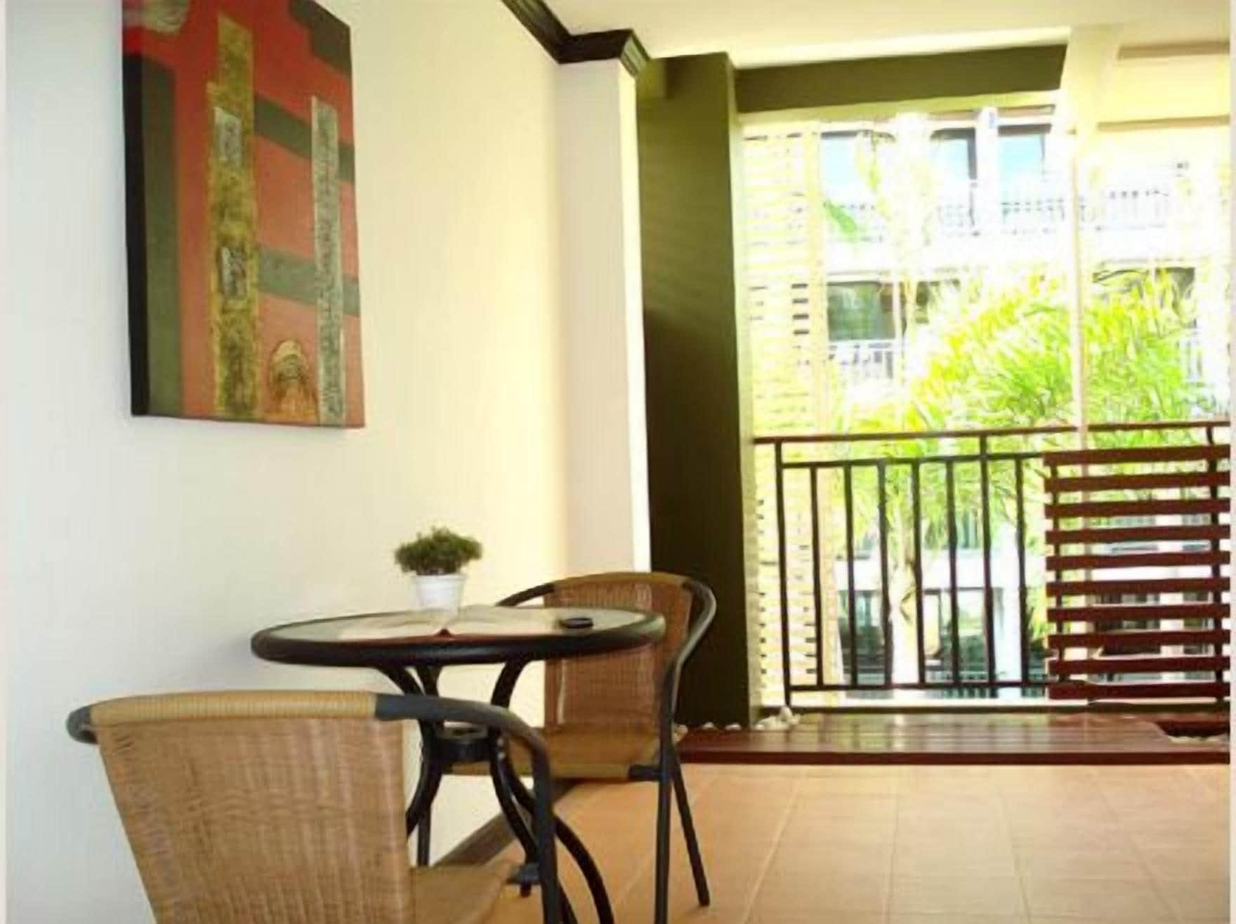 Be My Guest Boutique Hotel Phuket Kültér fotó