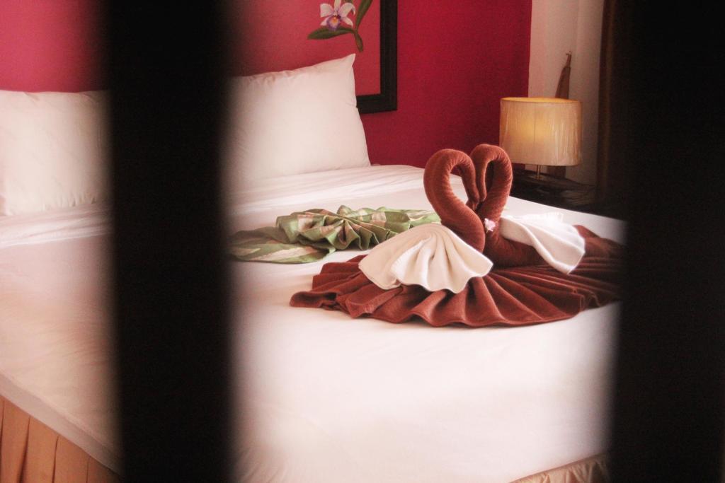 Be My Guest Boutique Hotel Phuket Kültér fotó